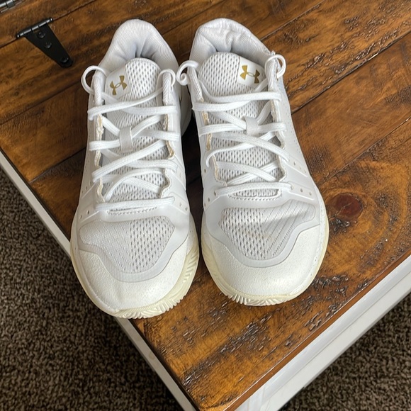 Under Armor Sneakers - Picture 2 of 7